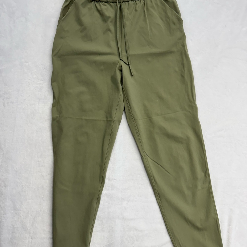 Lululemon Keep Moving Pant Women 8 Green Luxtreme Athleisure Granola Girl Travel